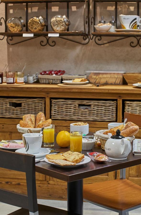 Cit'Hotel Le National Cluses Ngoại thất bức ảnh